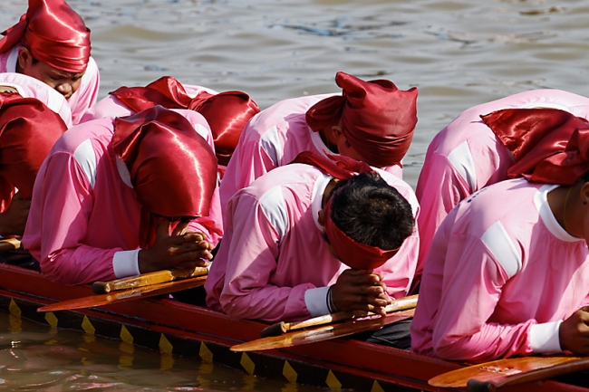 Phimai boat races-091